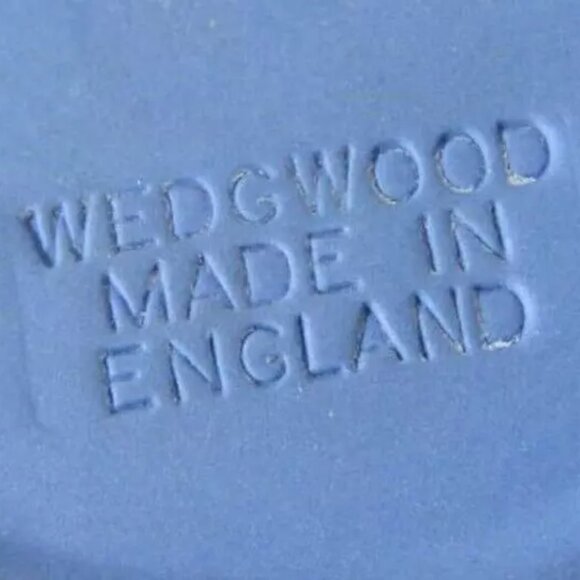 Rare WEDGWOOD Light Blue Jasperware Aurora Chariot Neoclassical Plate Ring Tray - Picture 3 of 9